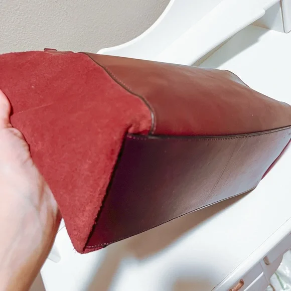 Coach Burgundy Leather & Suede Shoulder Bag – Like New - Picture 3 of 10